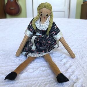 Vintage Wooden Peg Doll Hand Painted Jointed Yarn Braids Lace Dress 8" Folk Art‎